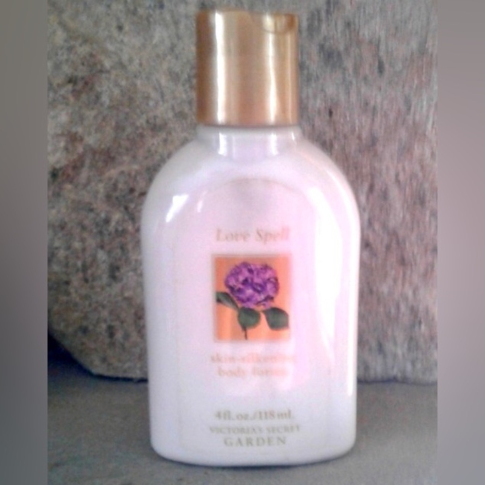 Victoria's Secret Love Spell Body Lotion | Original